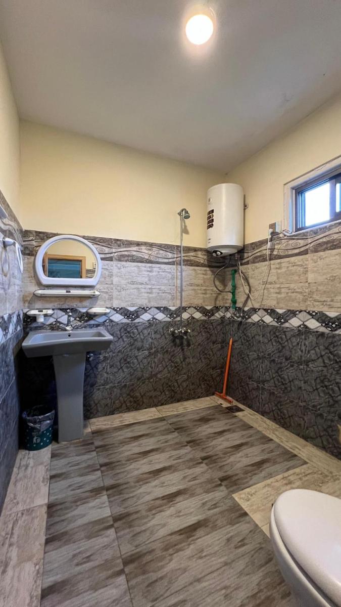 Executive Guest House - Housity