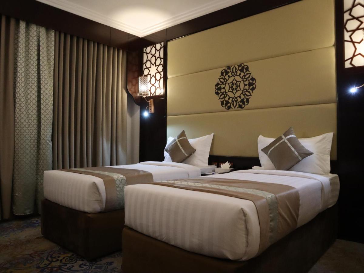 Mokhtara Plaza - Housity