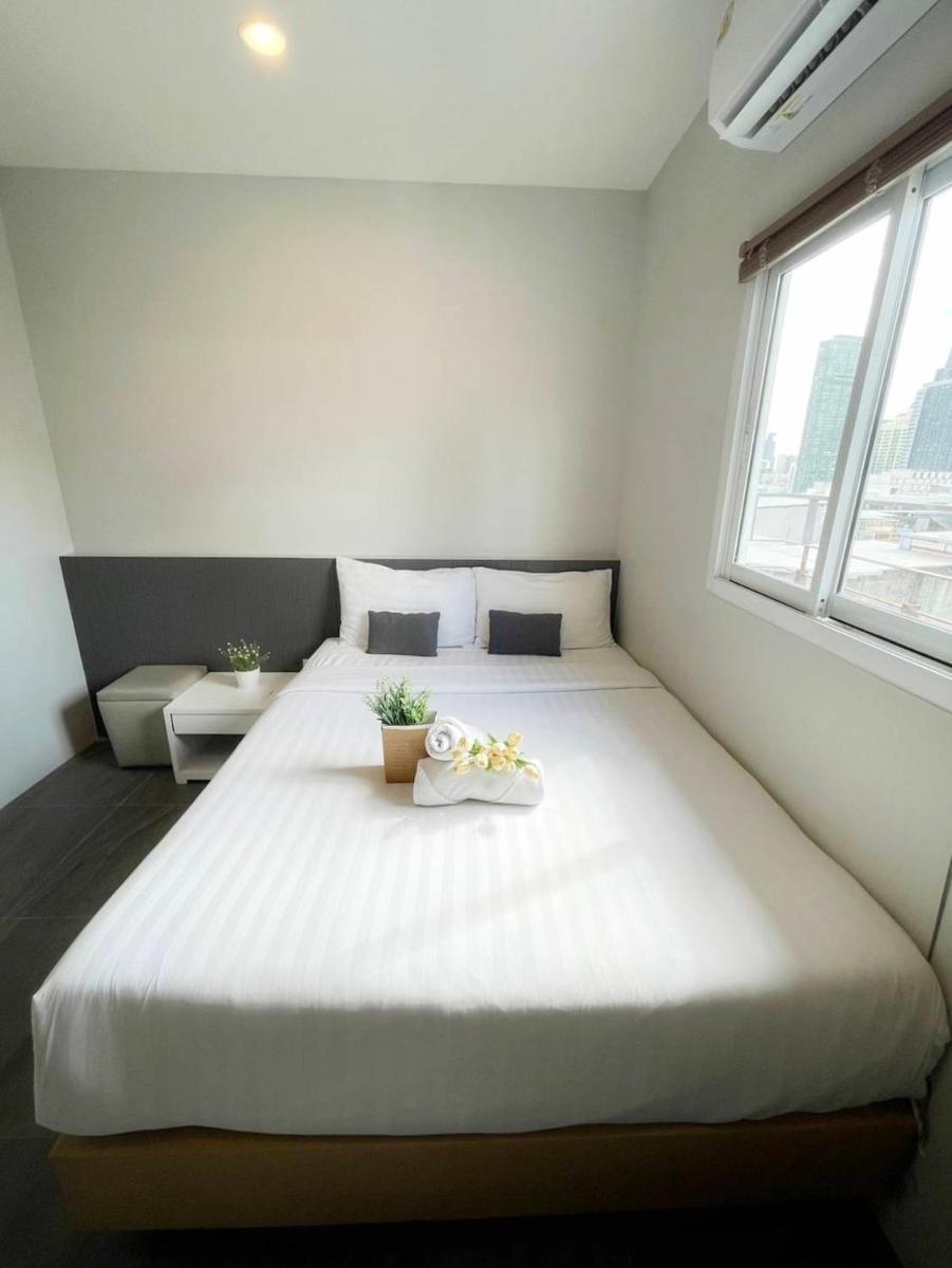 De Lux Bangkok Hotel - Housity