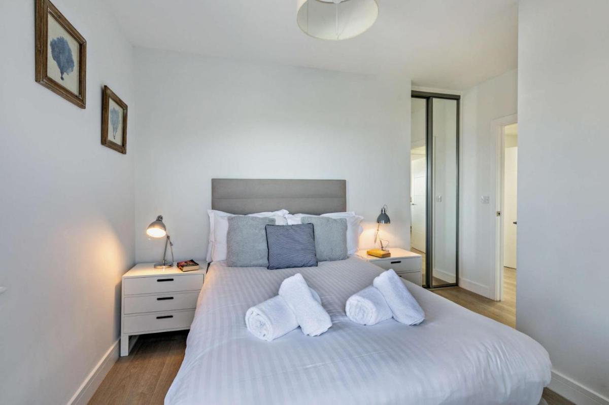 18 Woolacombe East - Luxury Apartment at Byron Woolacombe, only 4 minute walk to Woolacombe Beach! - Housity