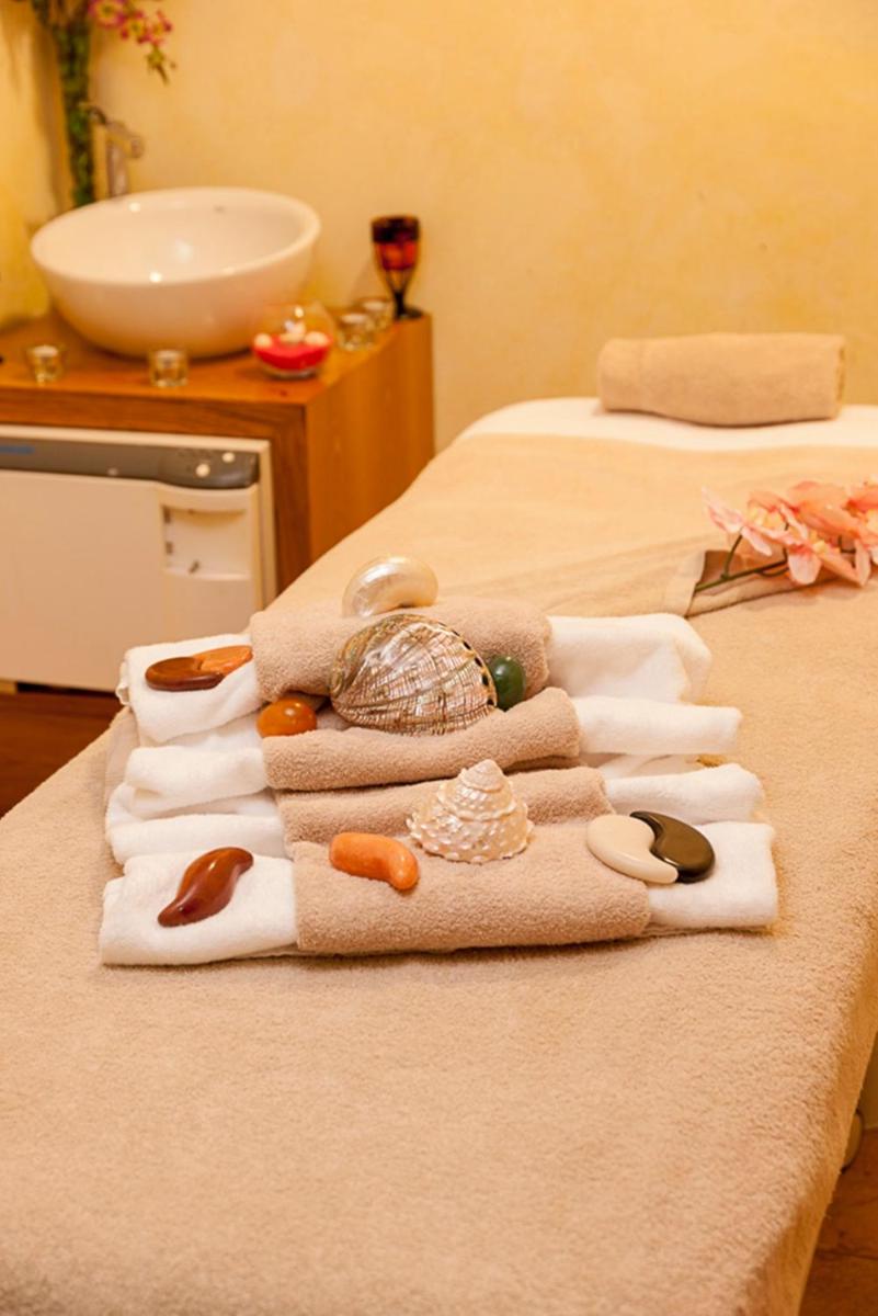 Cama o camas de una habitación en Hotel Comendador