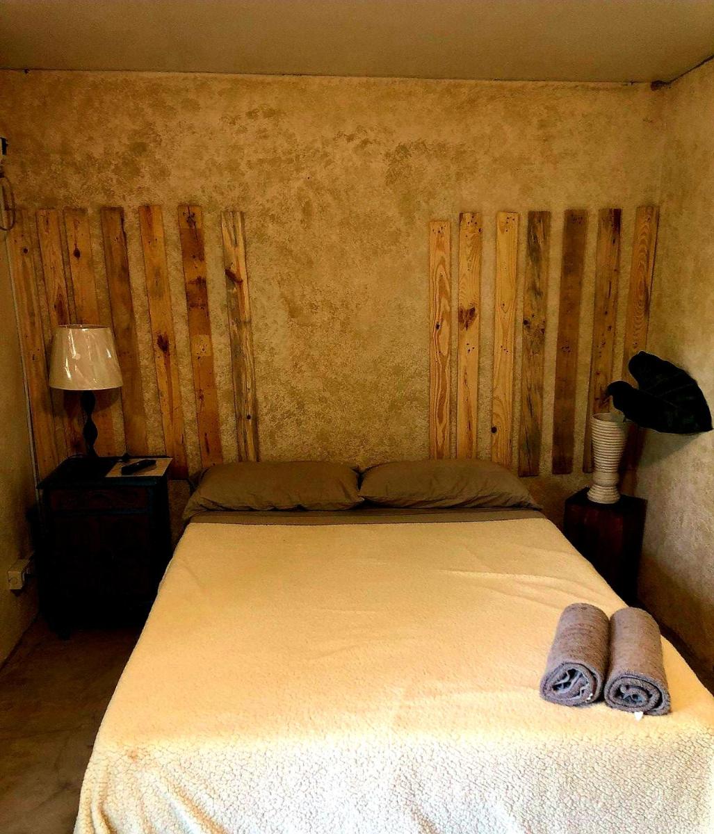 Marius B&B & Hostel - Housity