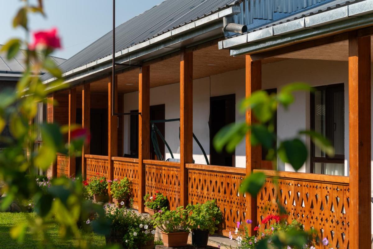 Alvani Inn - Housity