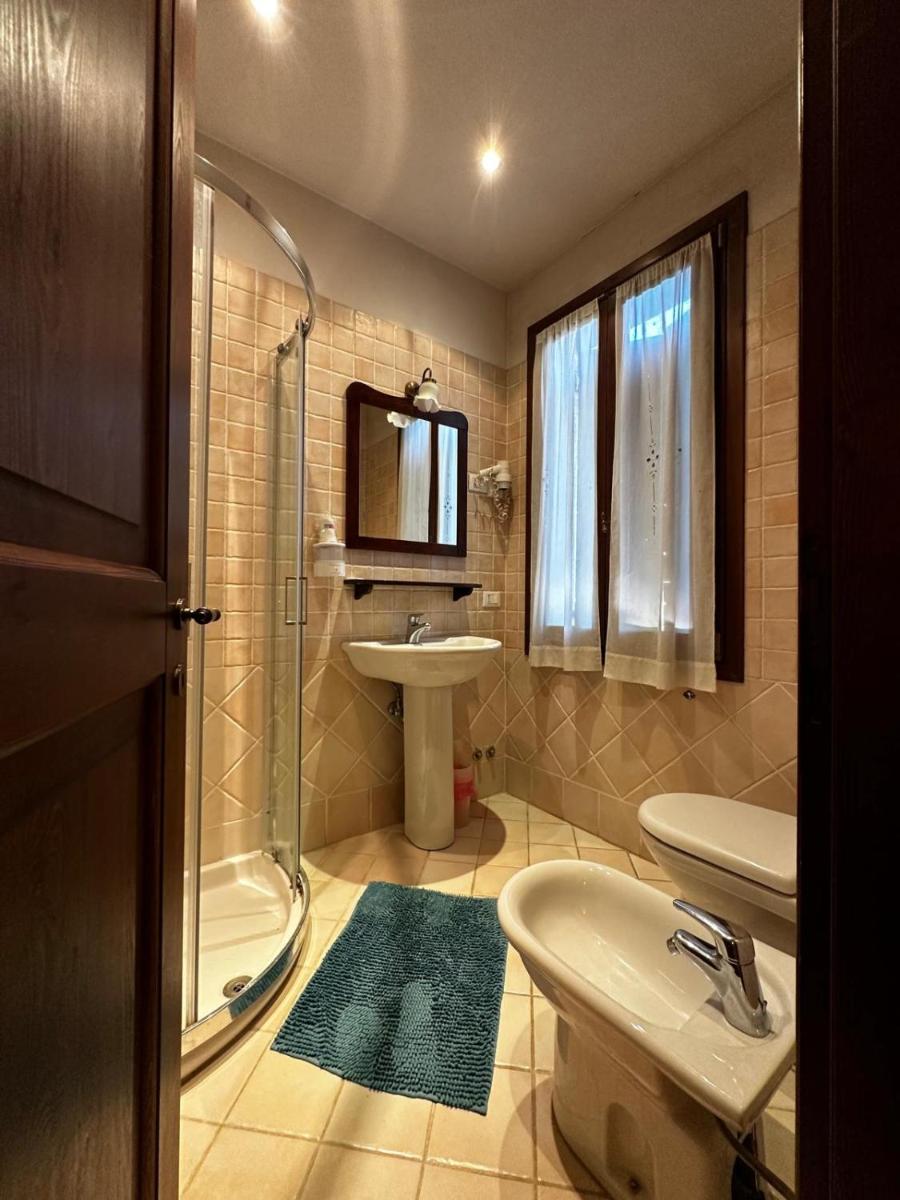 Hotel Il Casolare - Housity