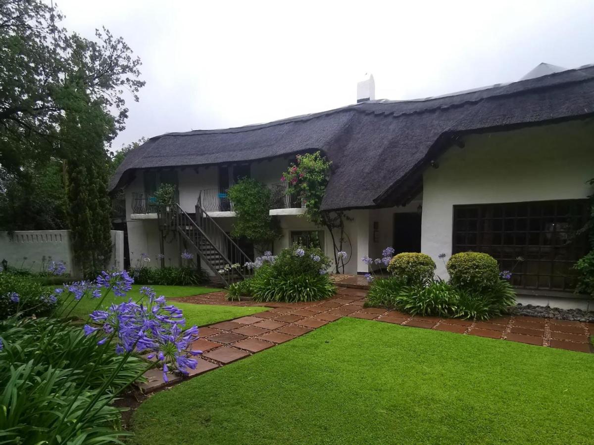 De Witt'e Guest House - Housity