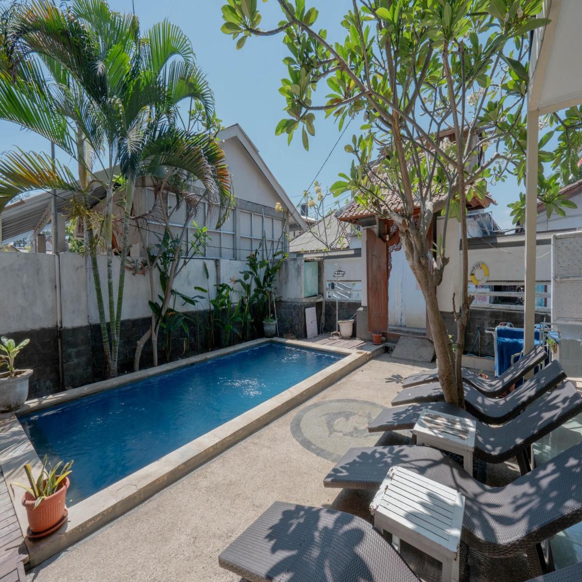Gili White Bamboo Resort - Housity