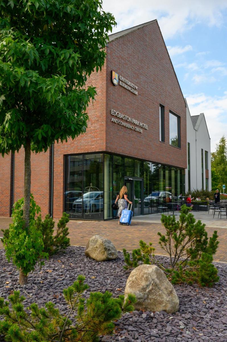 Edgbaston Park Hotel Birmingham - Housity