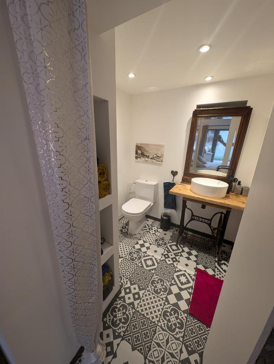 Chambre indépendante avec hammam - Housity