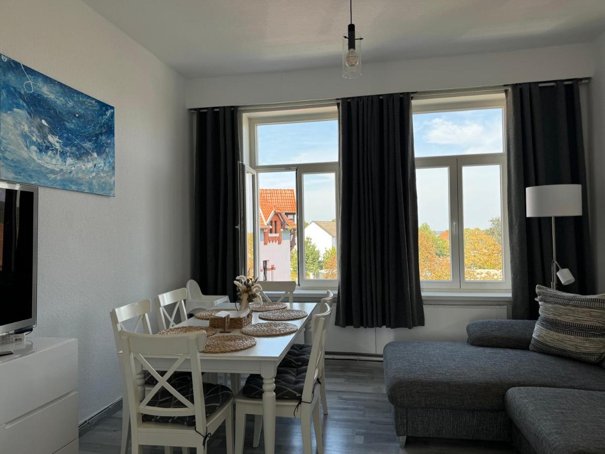 Moderne 4 Zimmer Apartment mit Bergblick Stadtzentrum Contactless Check-in - Housity