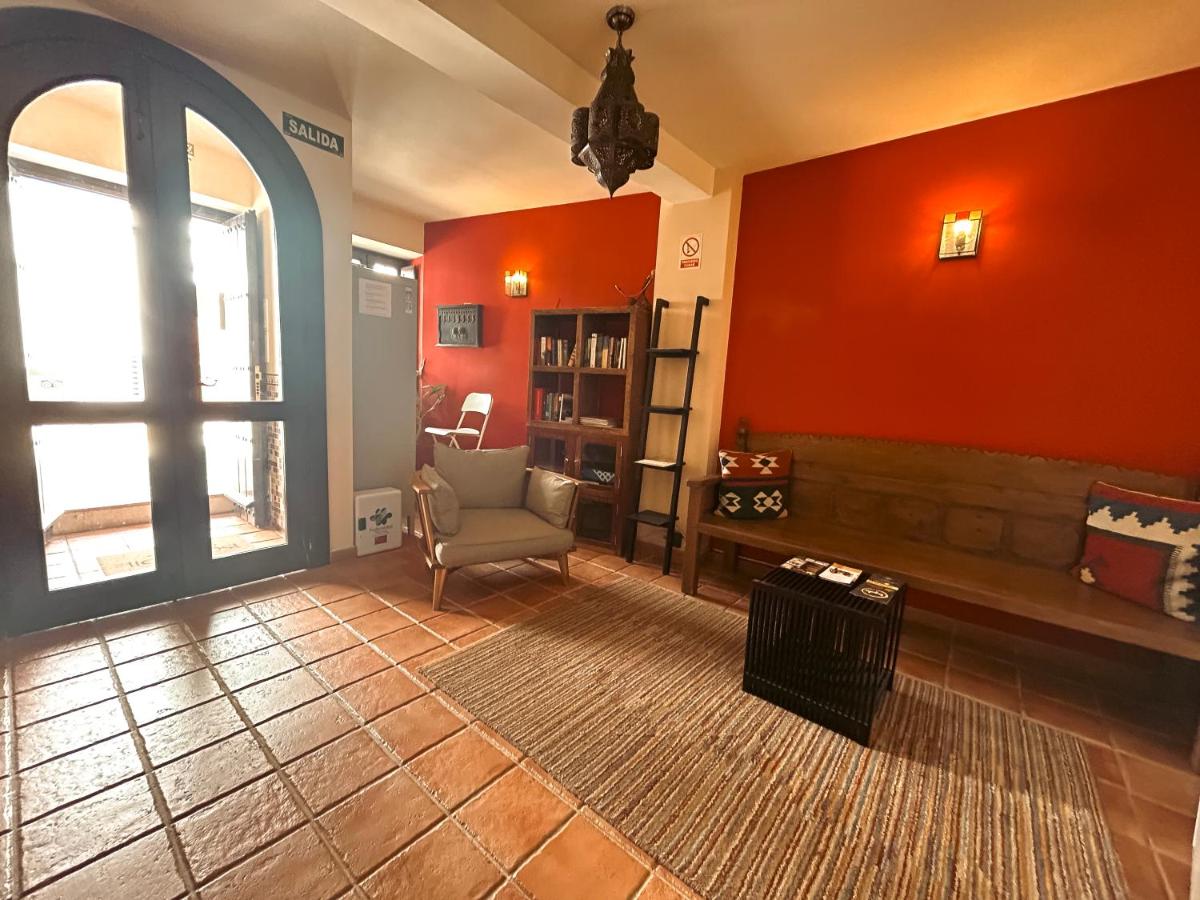 Boabdil Guesthouse - Housity