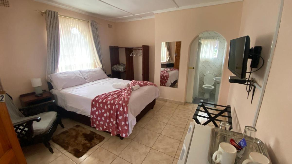 Lynns Guest House - Housity