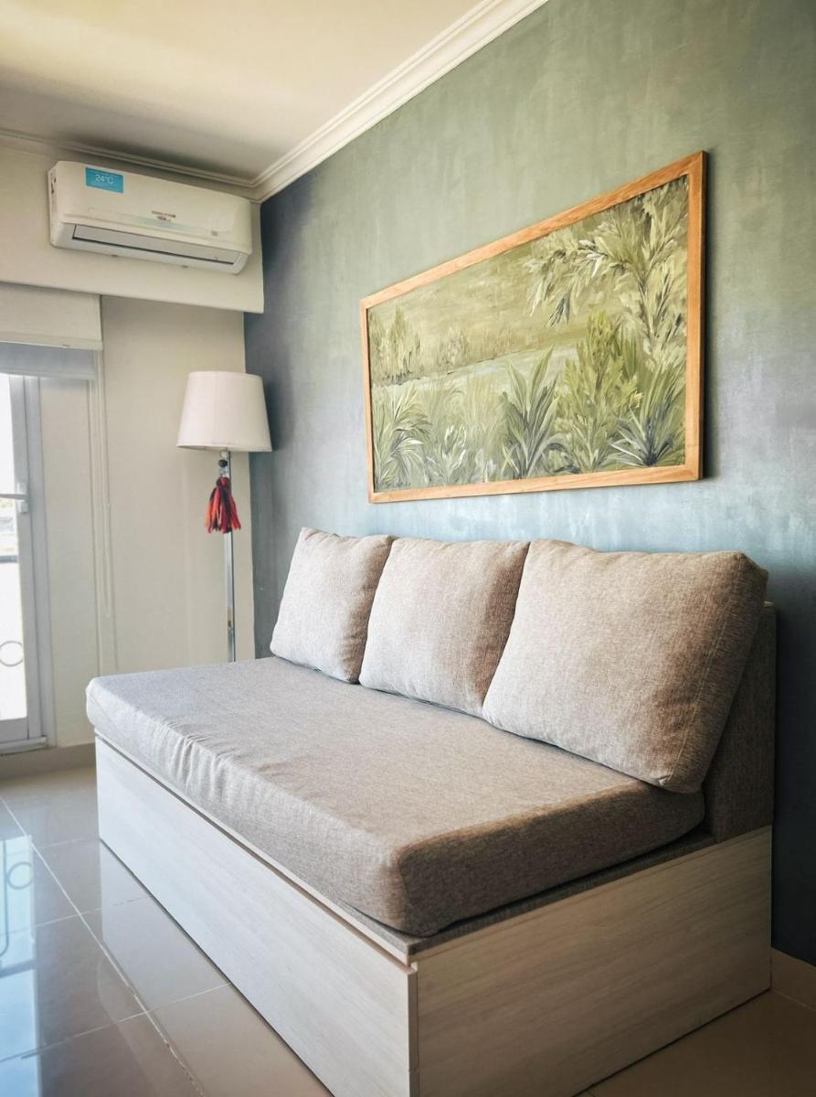 Apart France - Un dormitorio con gim, piscina y estacionamiento - Housity