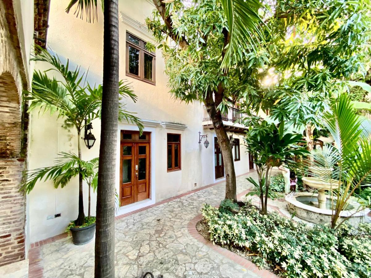 Paseo Colonial 1 - Housity