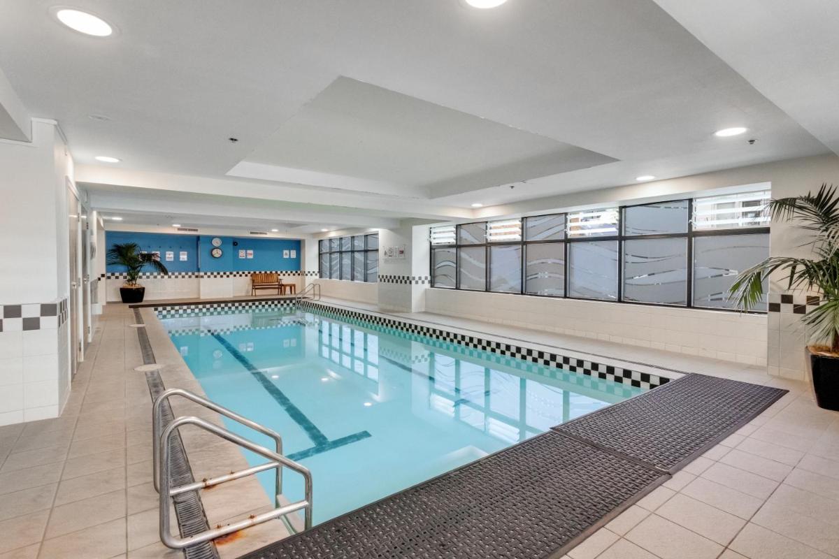City Hideaway 1 BR Apt with Pool and Gym - Housity