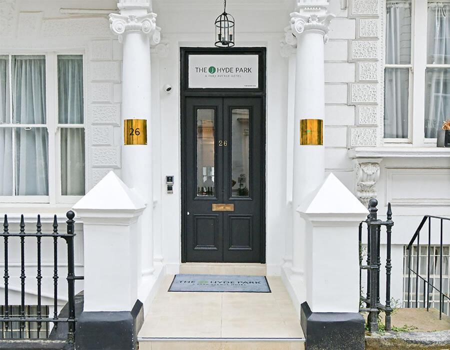 The J Hyde Park Hotel - Housity