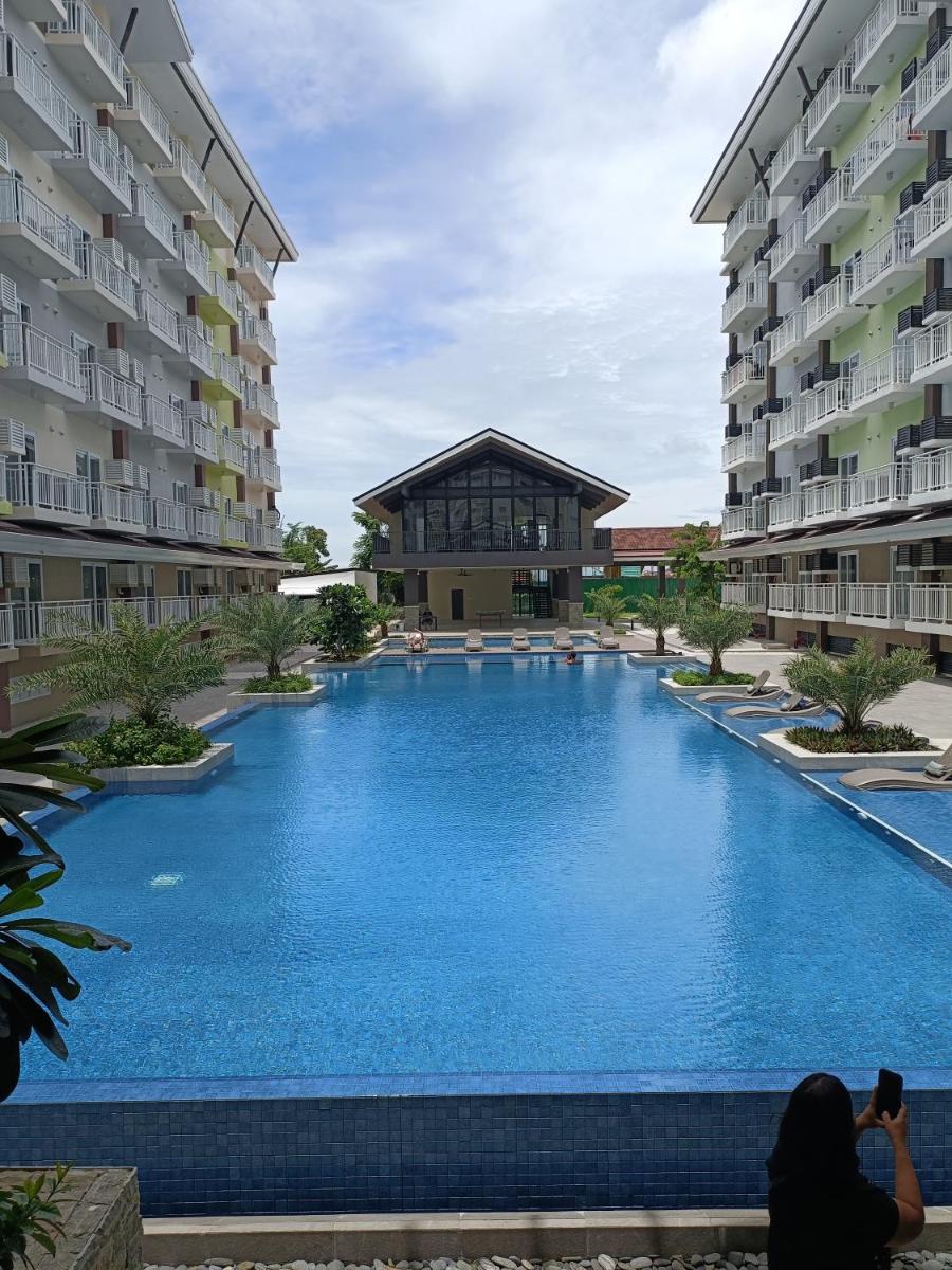 Lelani's Comfy Condo - Housity
