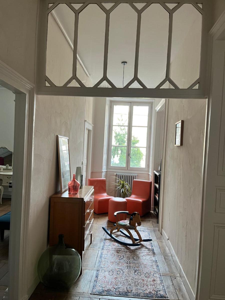La Villa Louana 1 Appartement 160m2 sobriété,élégance en cœur de ville - Housity