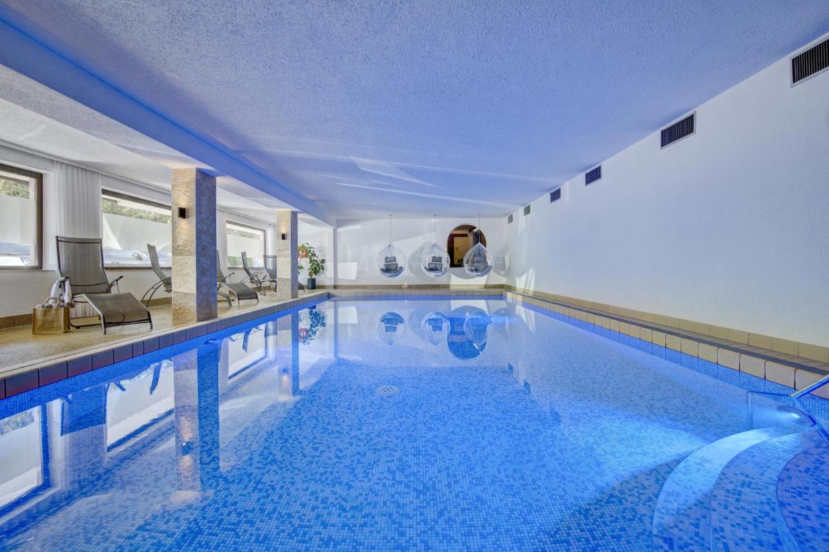 Ringhotel Sonnenhof - Housity