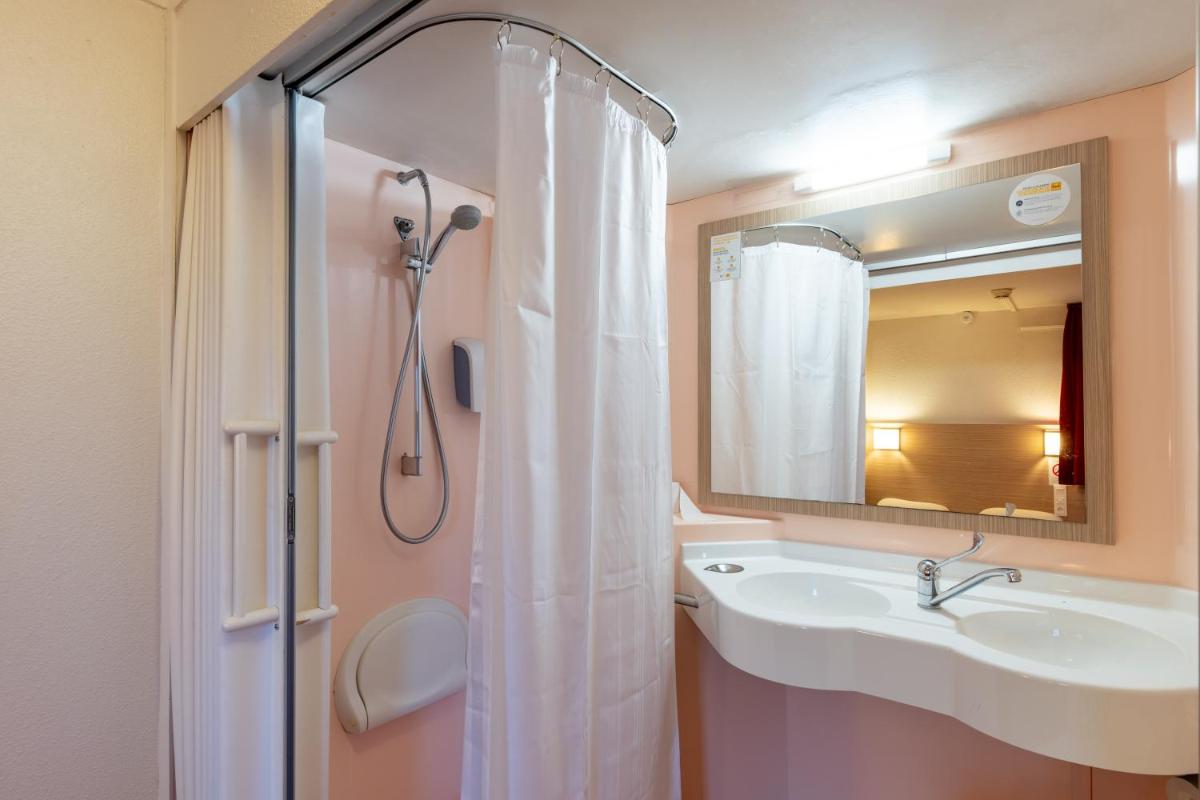 Premiere Classe Lille Sud - Seclin - Housity