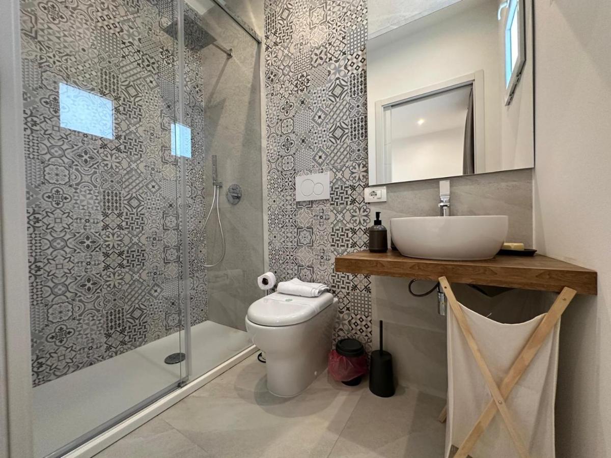 Villetta Kennedy a 20 mt dal Mare - Housity