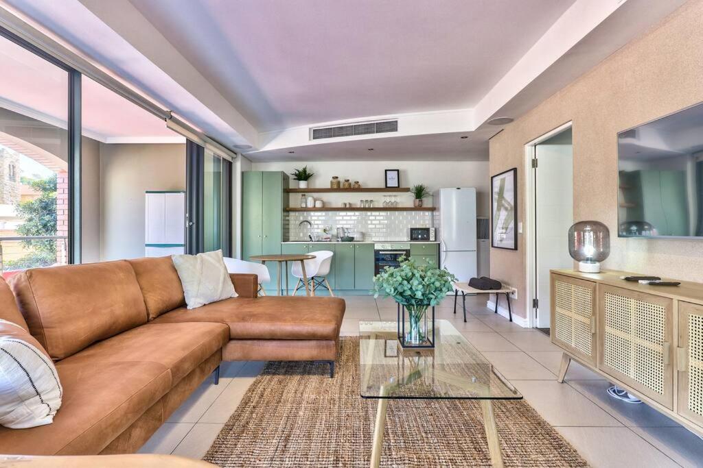 Suitetrails - The Rockwell Apt in DeWaterkant next to Waterfront