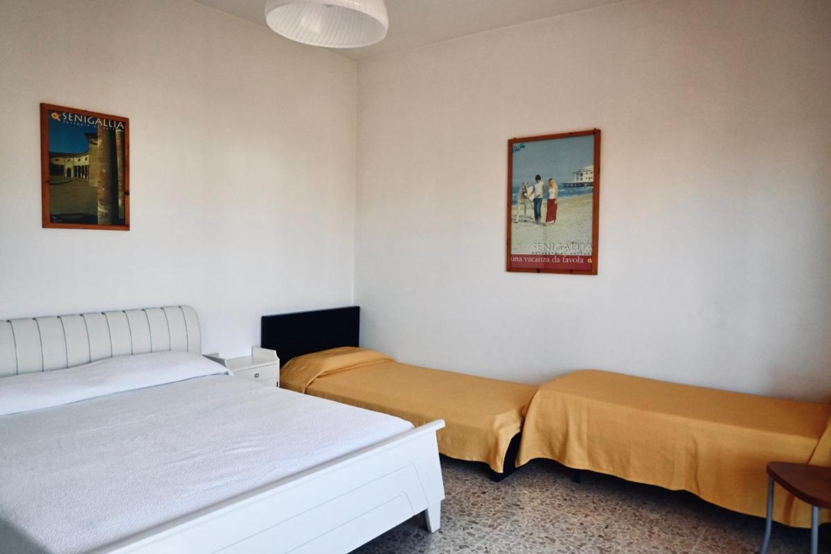 RM03 - Senigallia, trilocale fronte mare - Housity