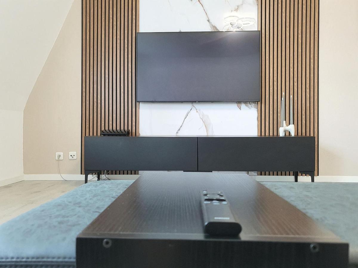 LIVATION - Apartments Hamm-Mitte - 2 Zi - Nespresso - SmartTV - freeWiFi - ausgestattete Küche - 24h Check-In - bis 4 Pers pro Apartment - Housity