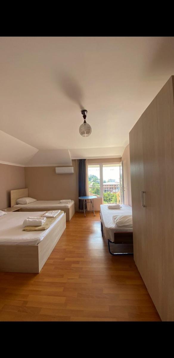 Konstantin House - Housity