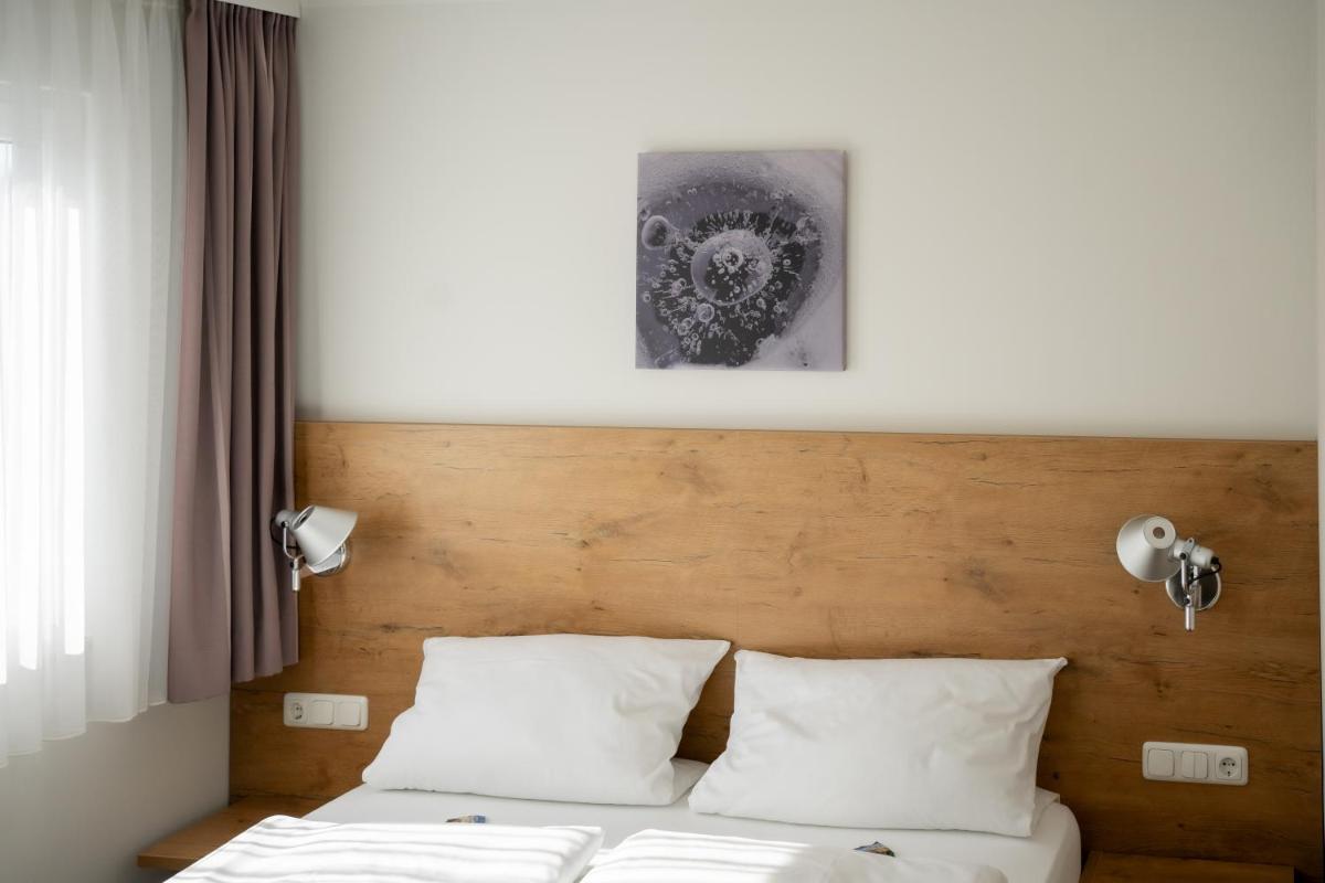 Lahn Hotel - Housity