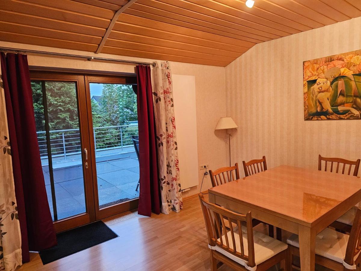 Ferienwohnung Kratzert Gütersloh 1-2 Schlafzimmer - Housity
