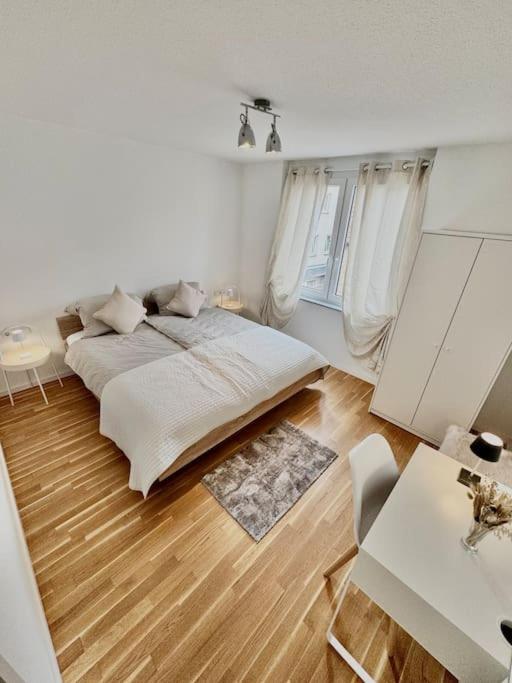 4-Zimmer-Apartment - Messe - Airport - Tiefgarage - 3-Schlafzimmer - Küche - Housity