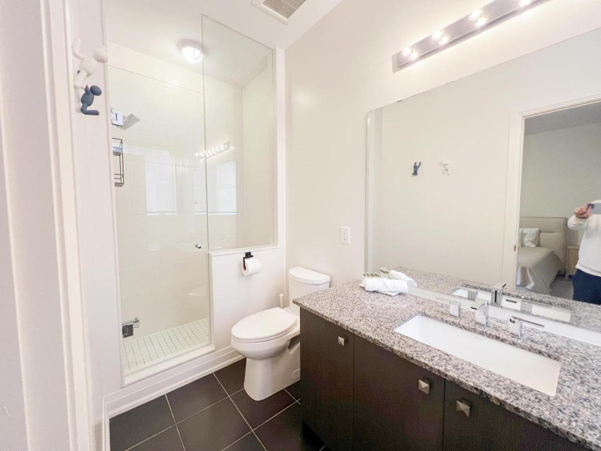 Stylish Home at Markham city TownCenter Hwy7&Warden unionville - Housity