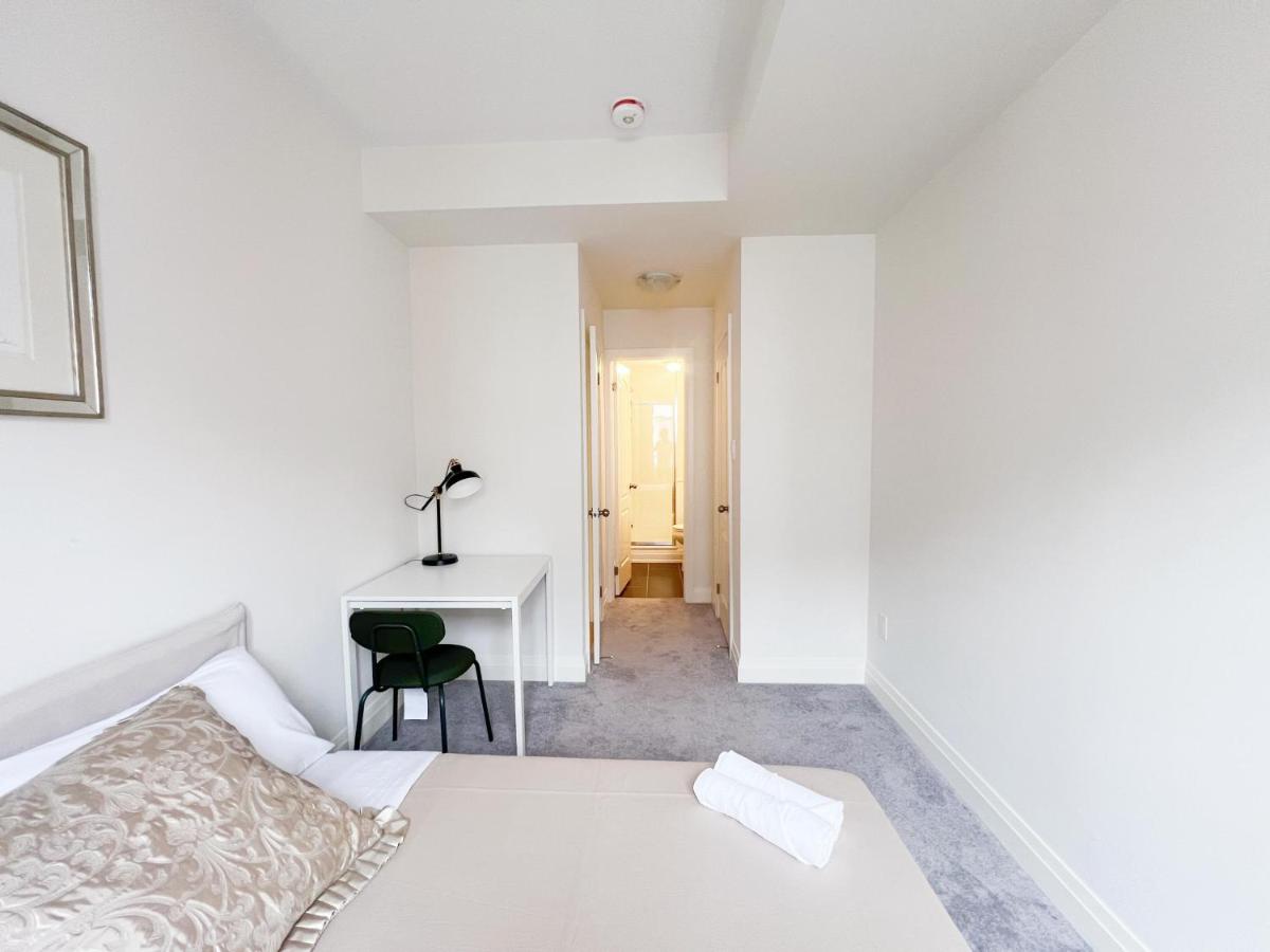 Stylish Home at Markham city TownCenter Hwy7&Warden unionville - Housity