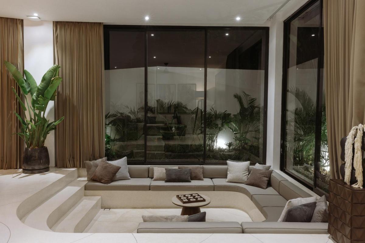 5 bedrooms villa that is elegant and comfortable to relax - Housity