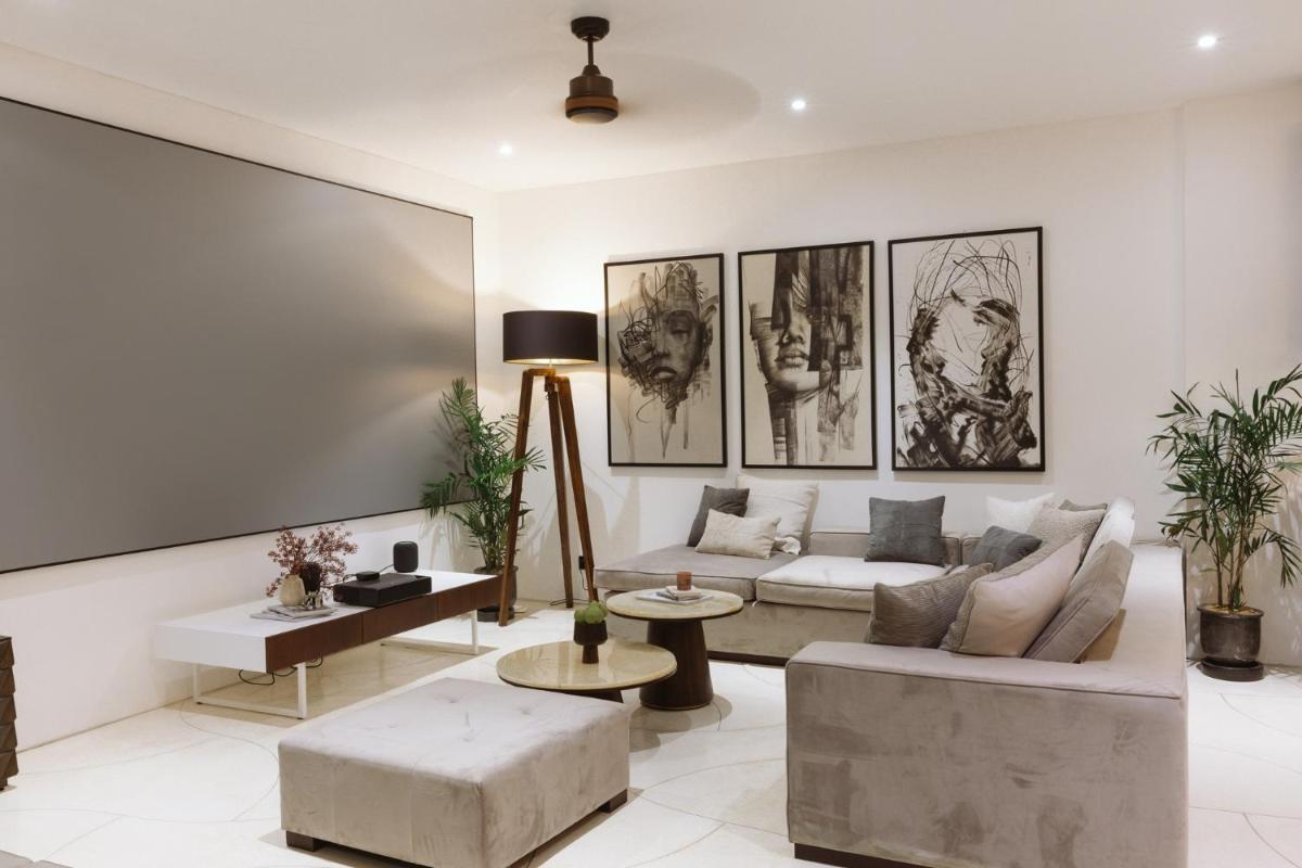 5 bedrooms villa that is elegant and comfortable to relax - Housity
