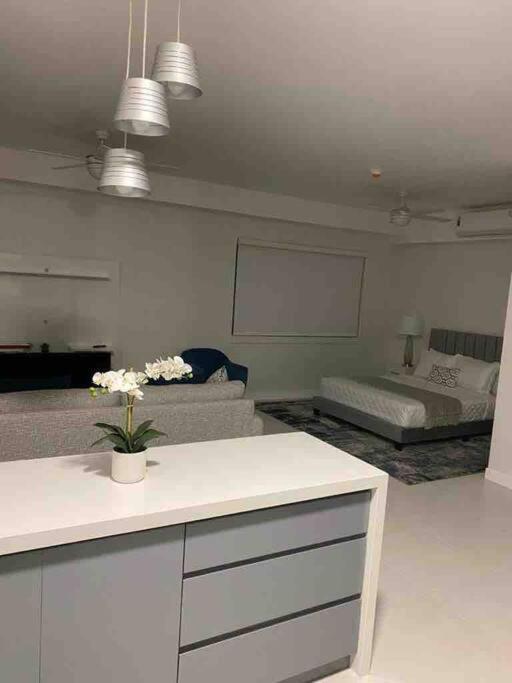 Suitetrails - Comfy studio Via Braemar