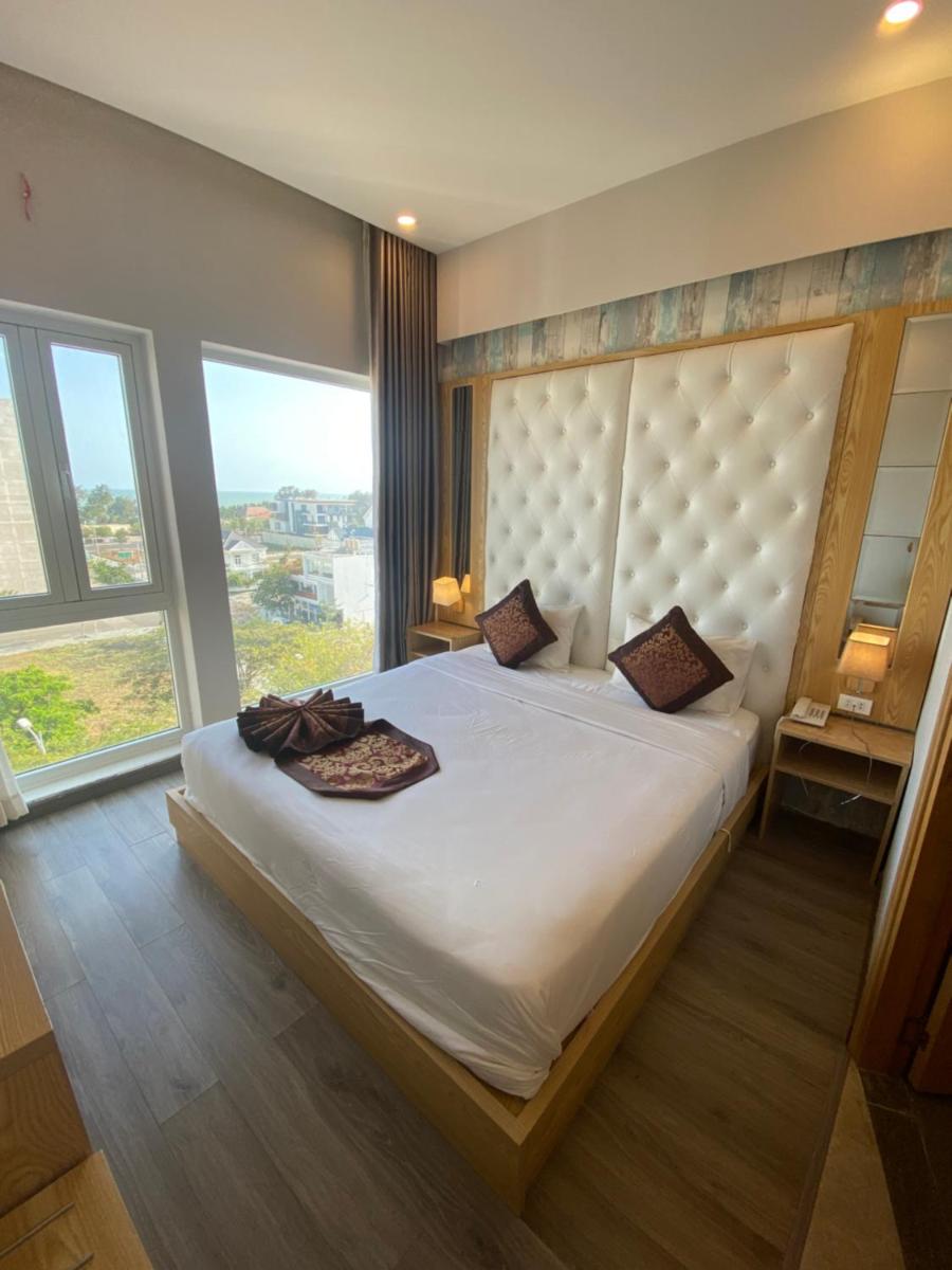 EMERALD OCEAN HOTEL - Housity