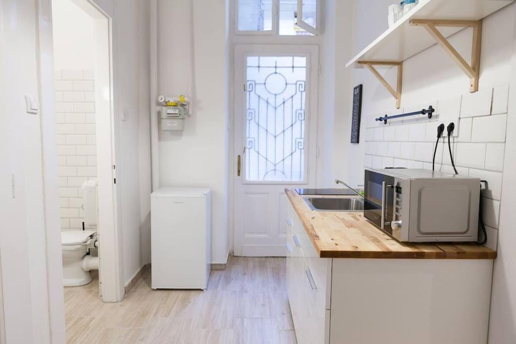 NY cafe apartment, romantic & central, 30m2, AC - Housity