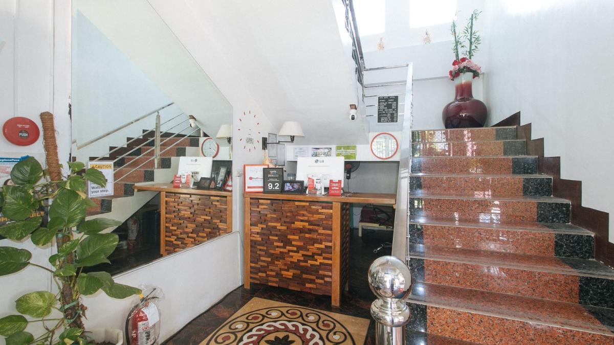 RedDoorz near LRT 2 Antipolo Station - Housity