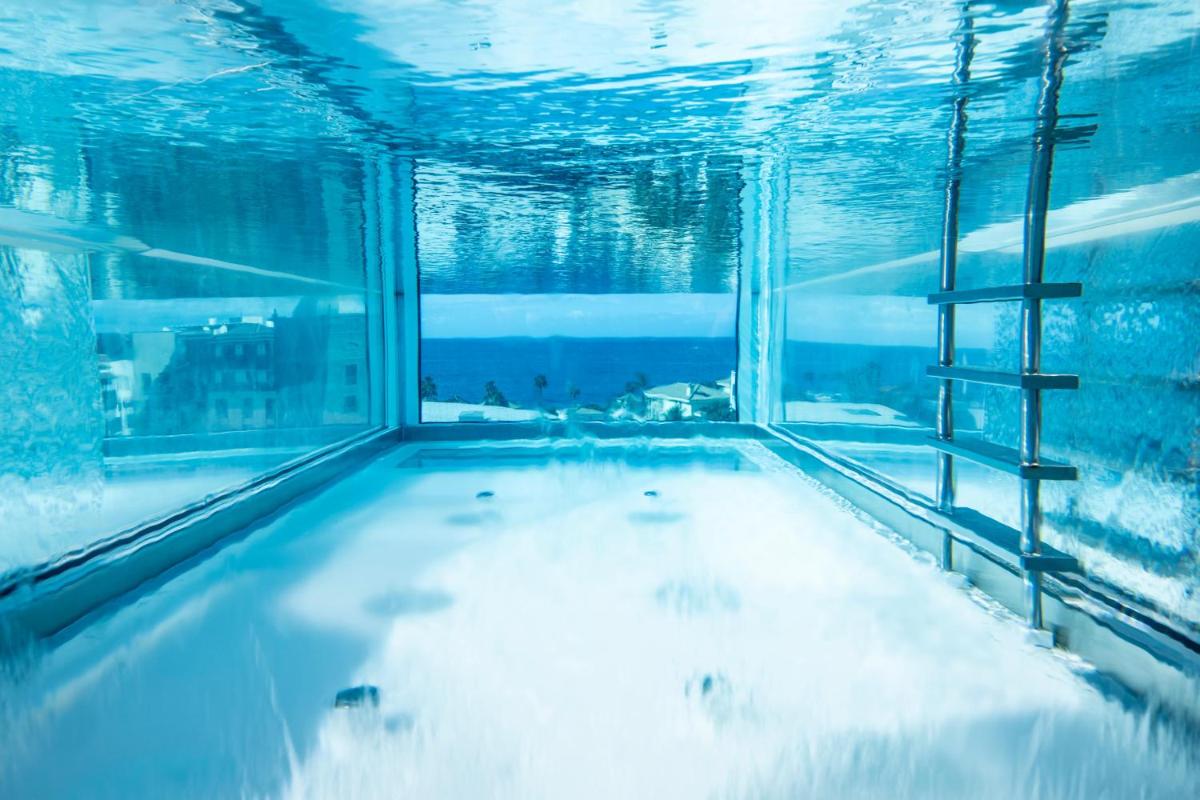 Piscina en o cerca de GF Victoria