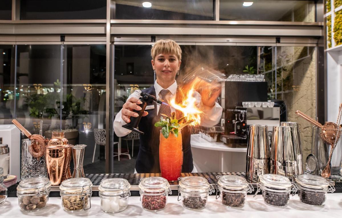 Bebidas en GF Victoria