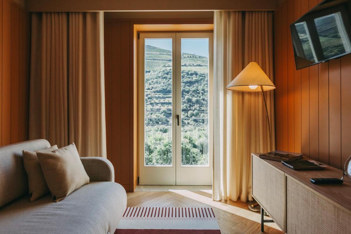 Uma televisão e/ou sistema de entretenimento em Torel Quinta da Vacaria - Douro Valley