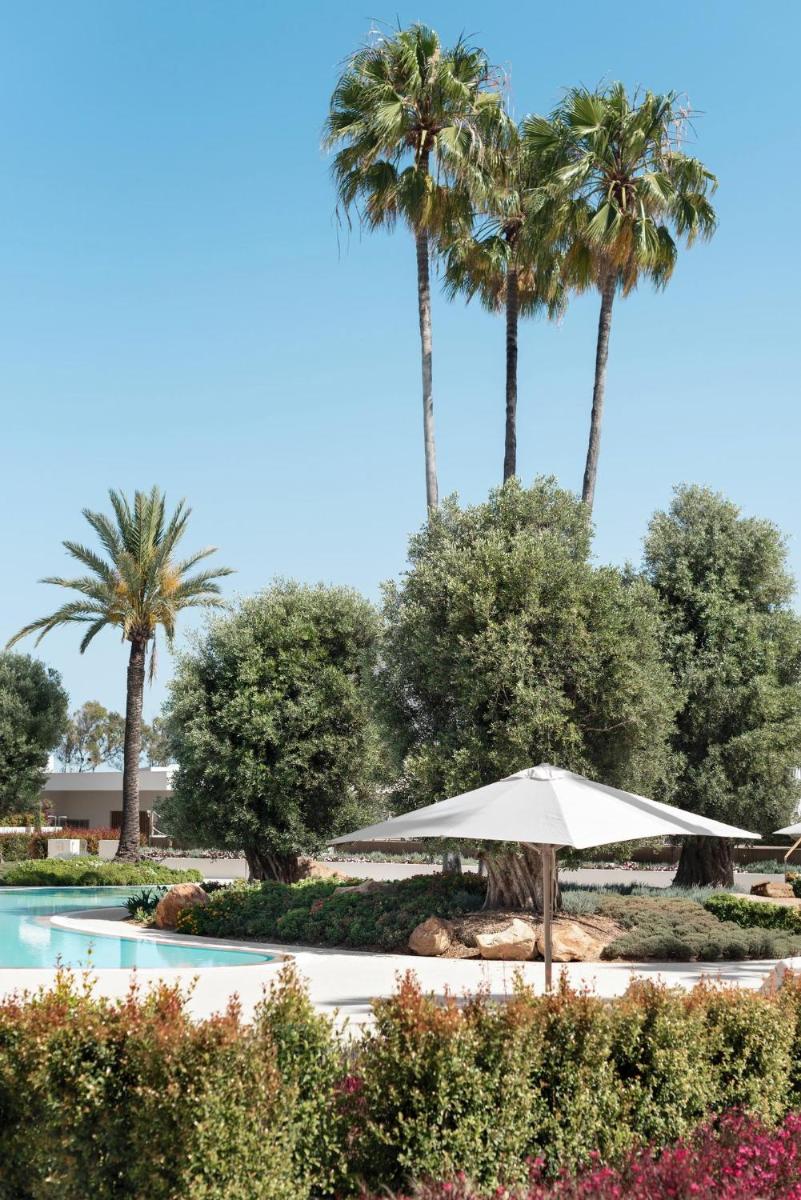Piscina en o cerca de Ikos Andalusia