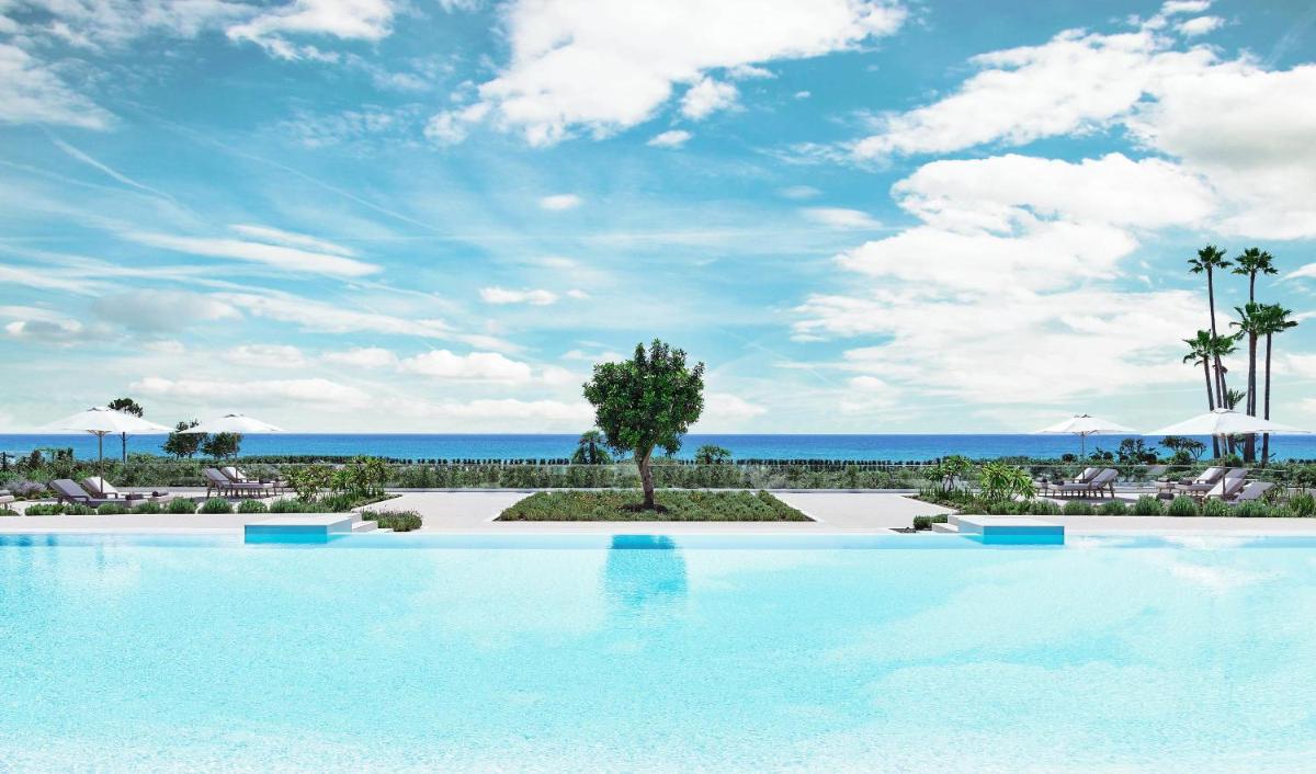 Piscina en o cerca de Ikos Andalusia