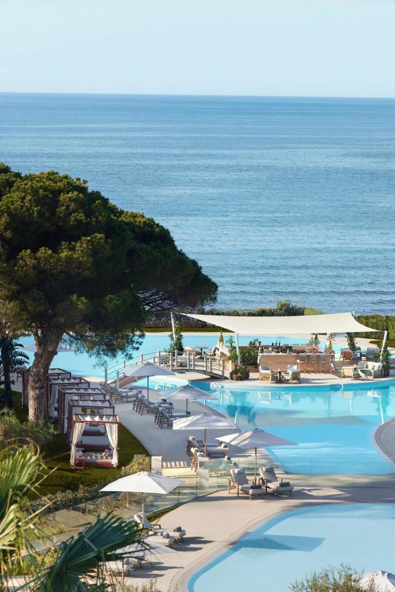 Piscina en o cerca de Ikos Andalusia