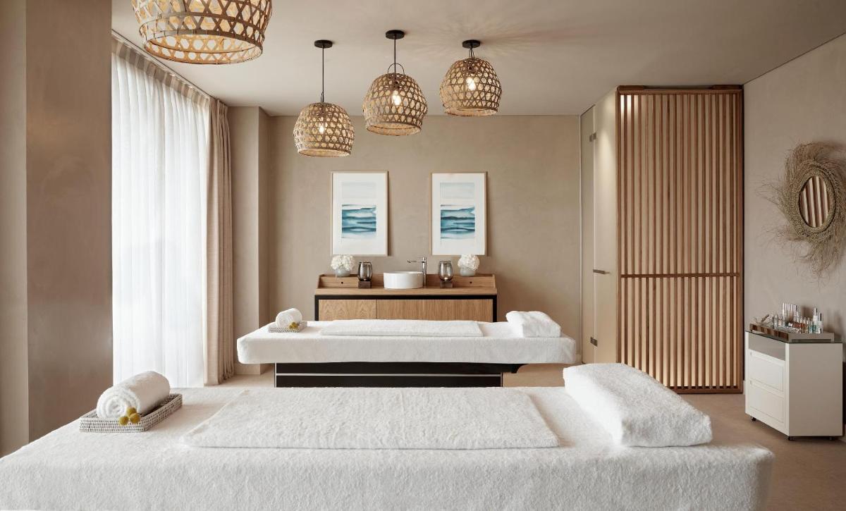 Cama o camas de una habitación en Ikos Andalusia