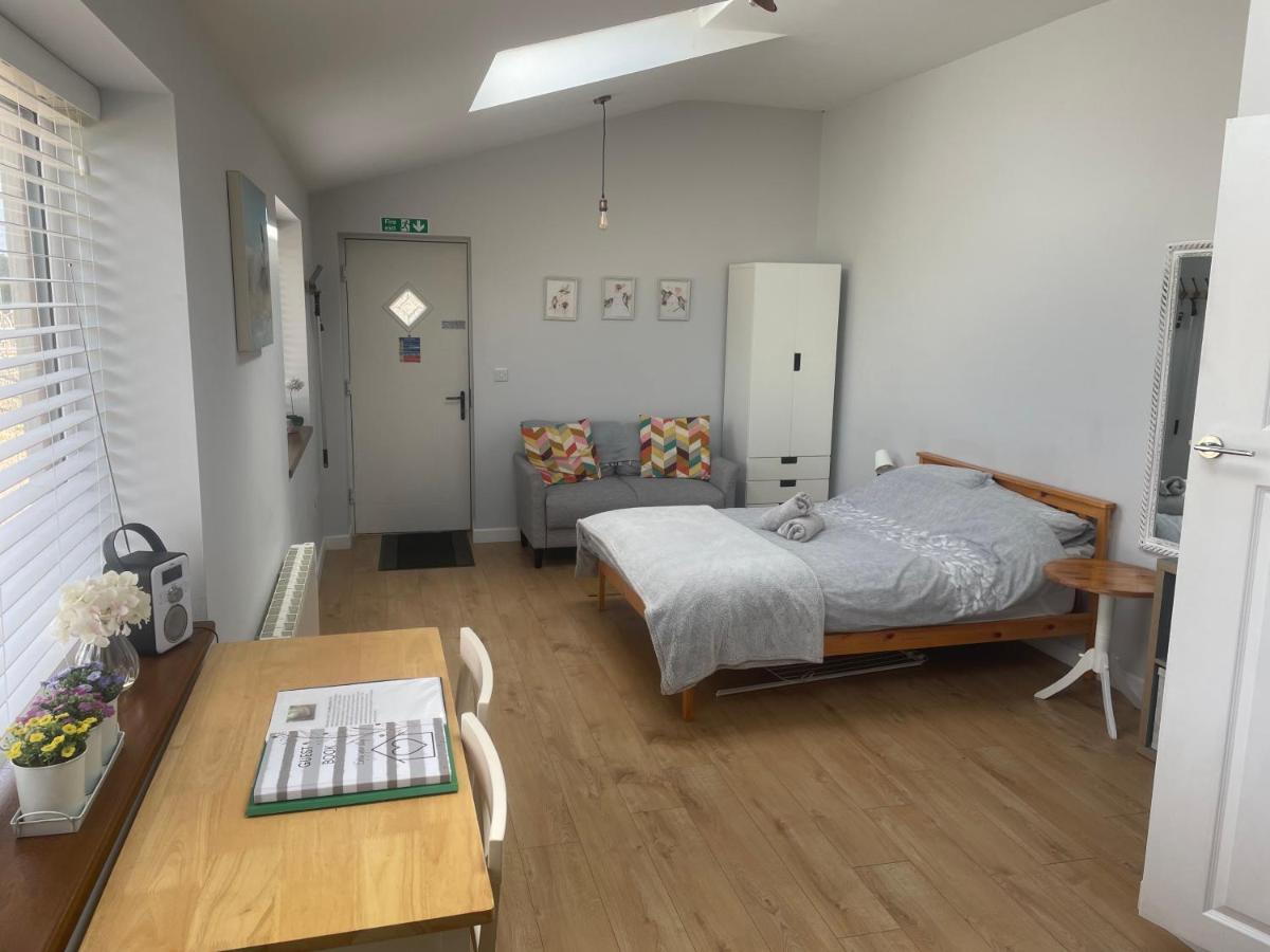 The Milking Sheds - Housity