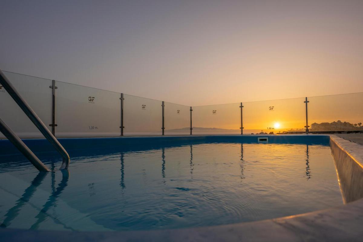 Piscina en o cerca de GF Fañabe
