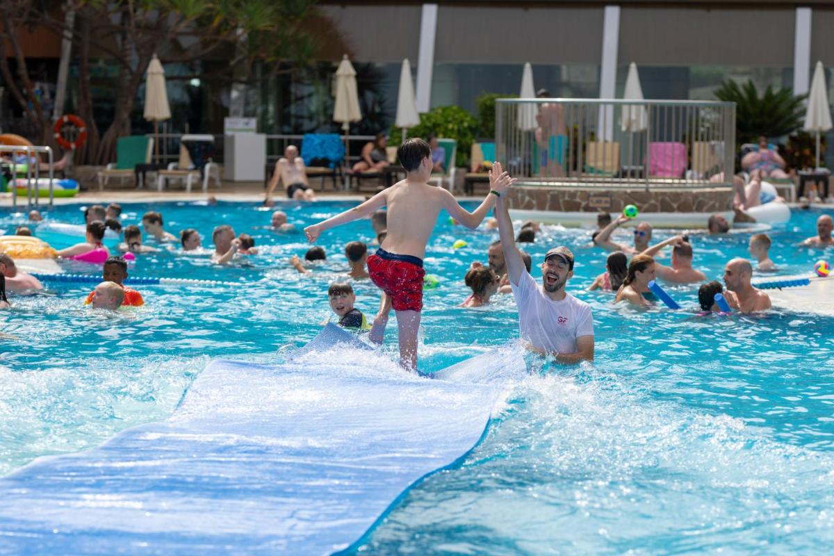 Piscina en o cerca de GF Fañabe