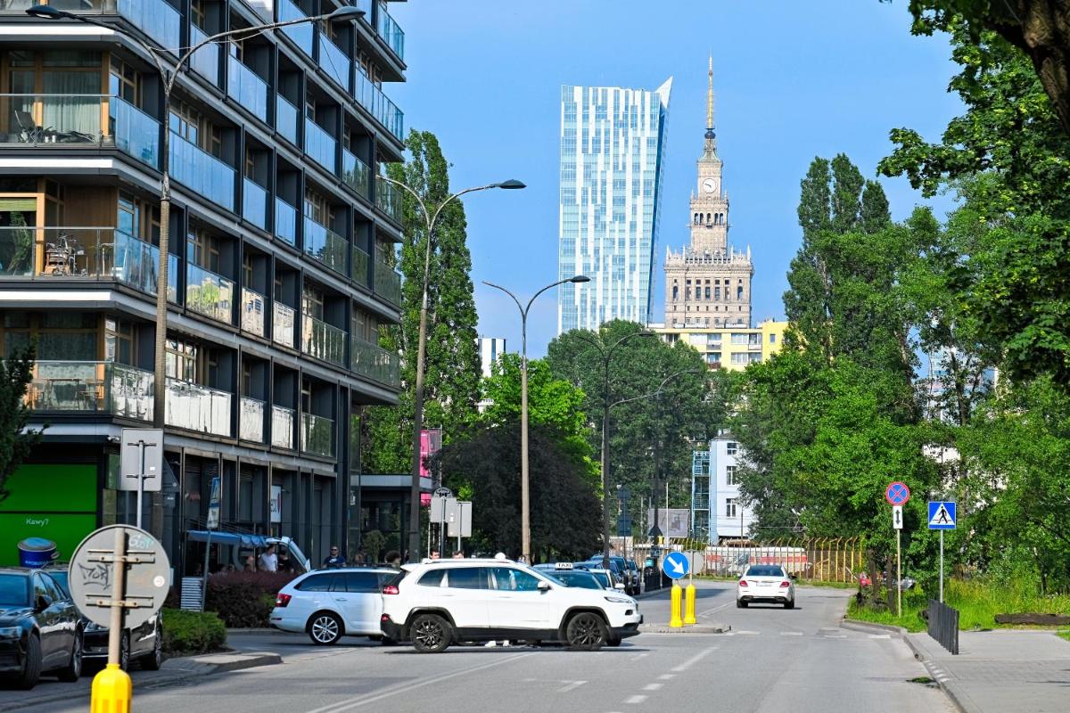 GO Apartments - ApartHotel - Housity